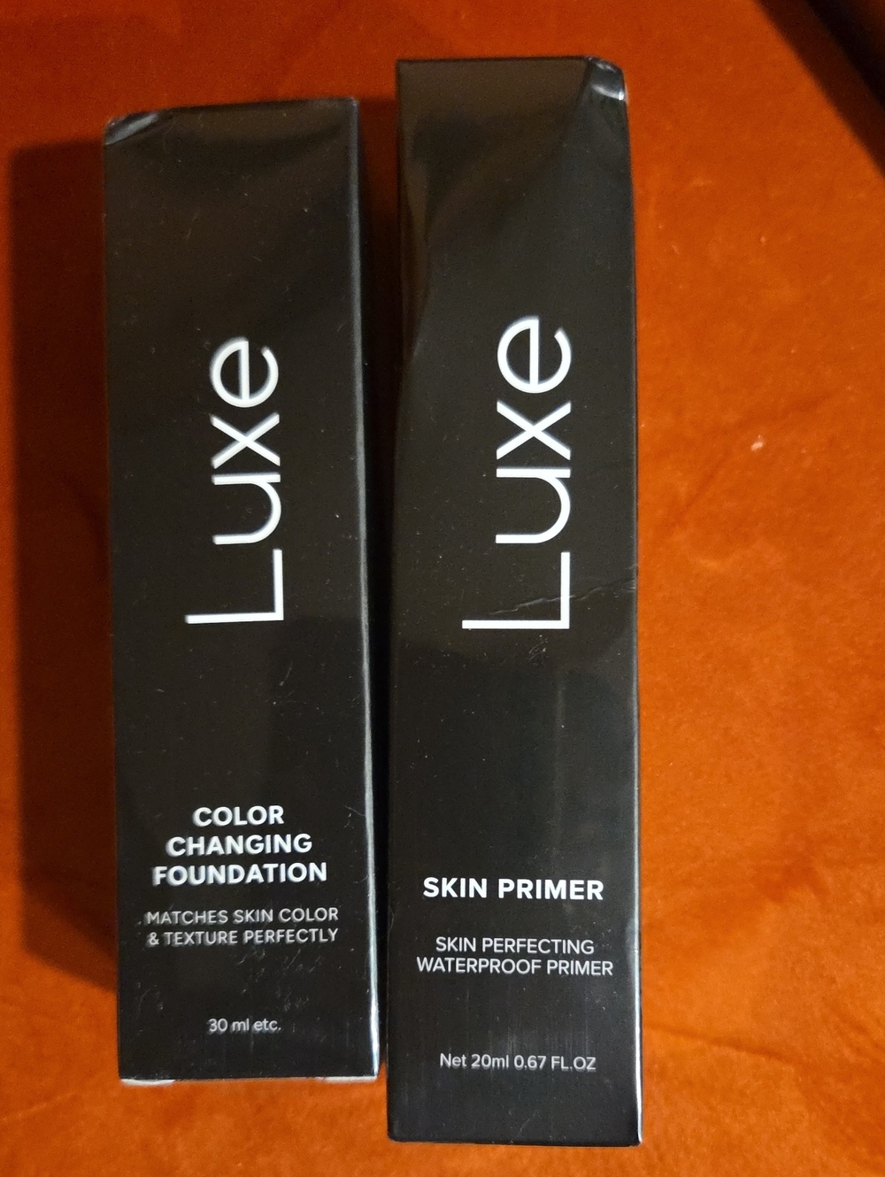 Luxe Color Changing Foundation & Skin Primer Set in Black